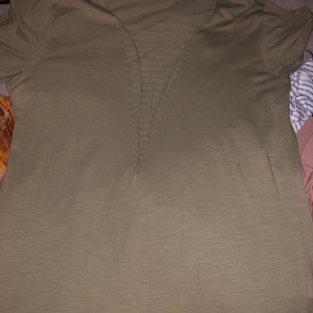 V neck T-shirt